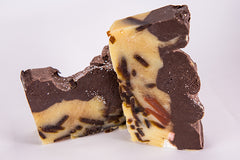 RJAVČEK milo z AKTIVNIM OGLJEM in RDEČO GLINO